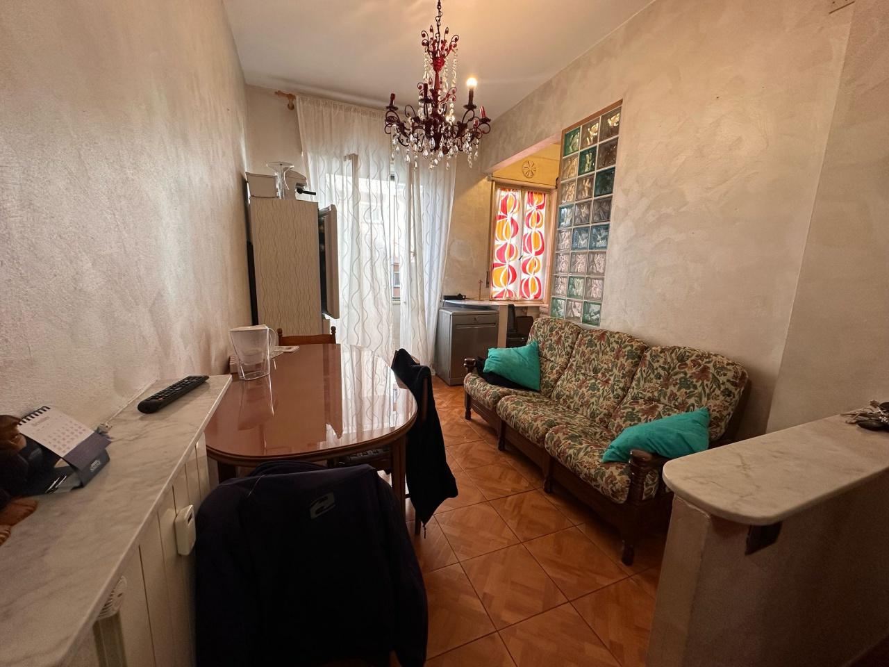 Vendita Trivani, Genova foto
