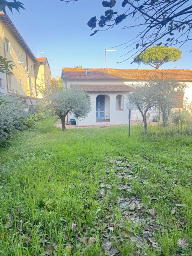 Vendita Quadrivani, Forte dei Marmi foto