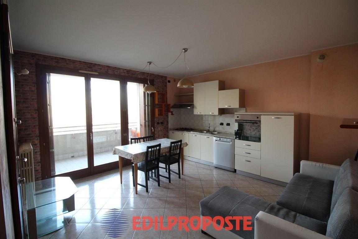 Vendita Appartamento, Limbiate foto