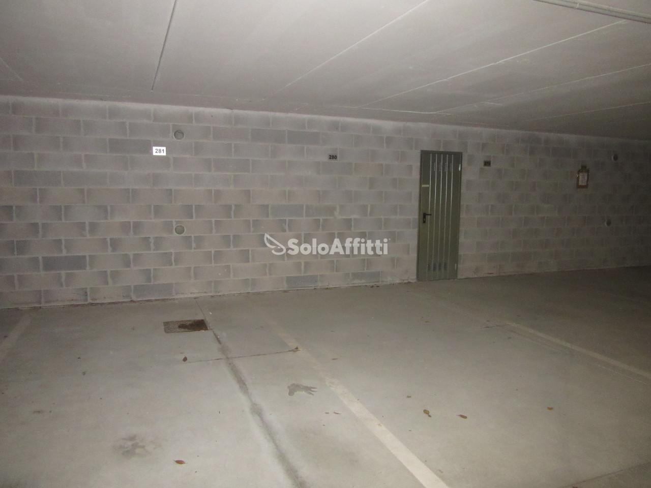 Affitto Garage , Sesto Fiorentino foto