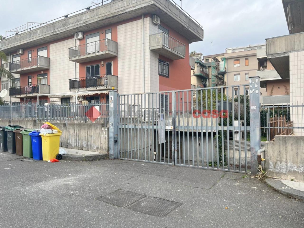 Vendita Box, Catania foto