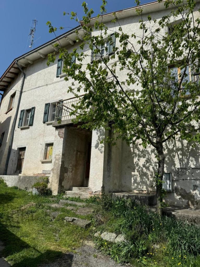 Vendita Case, Varano de' Melegari foto