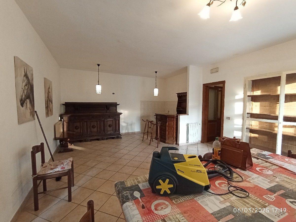 Vendita Quadrivani, Camaiore foto