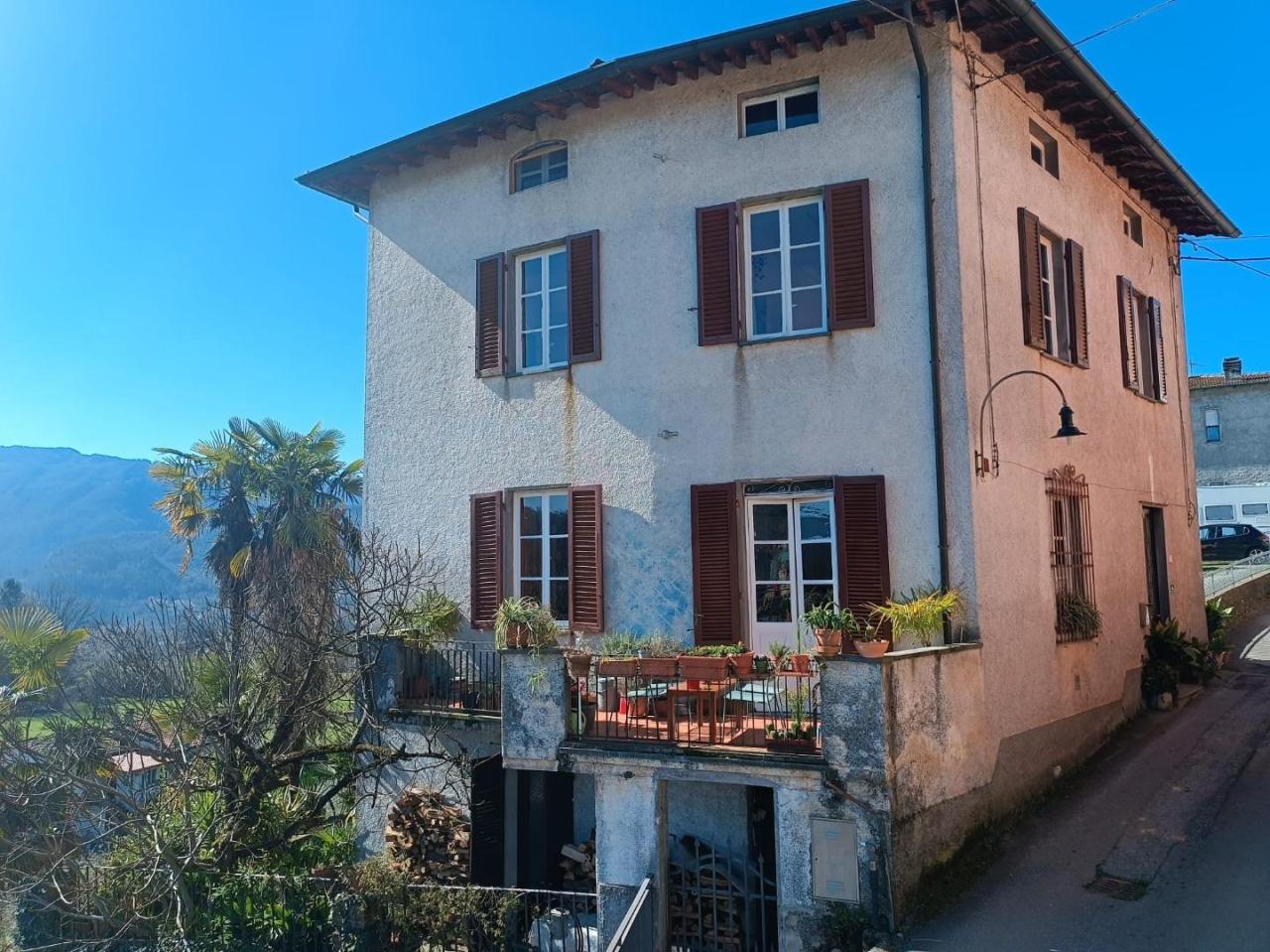 Vendita Casa indipendente, Barga foto