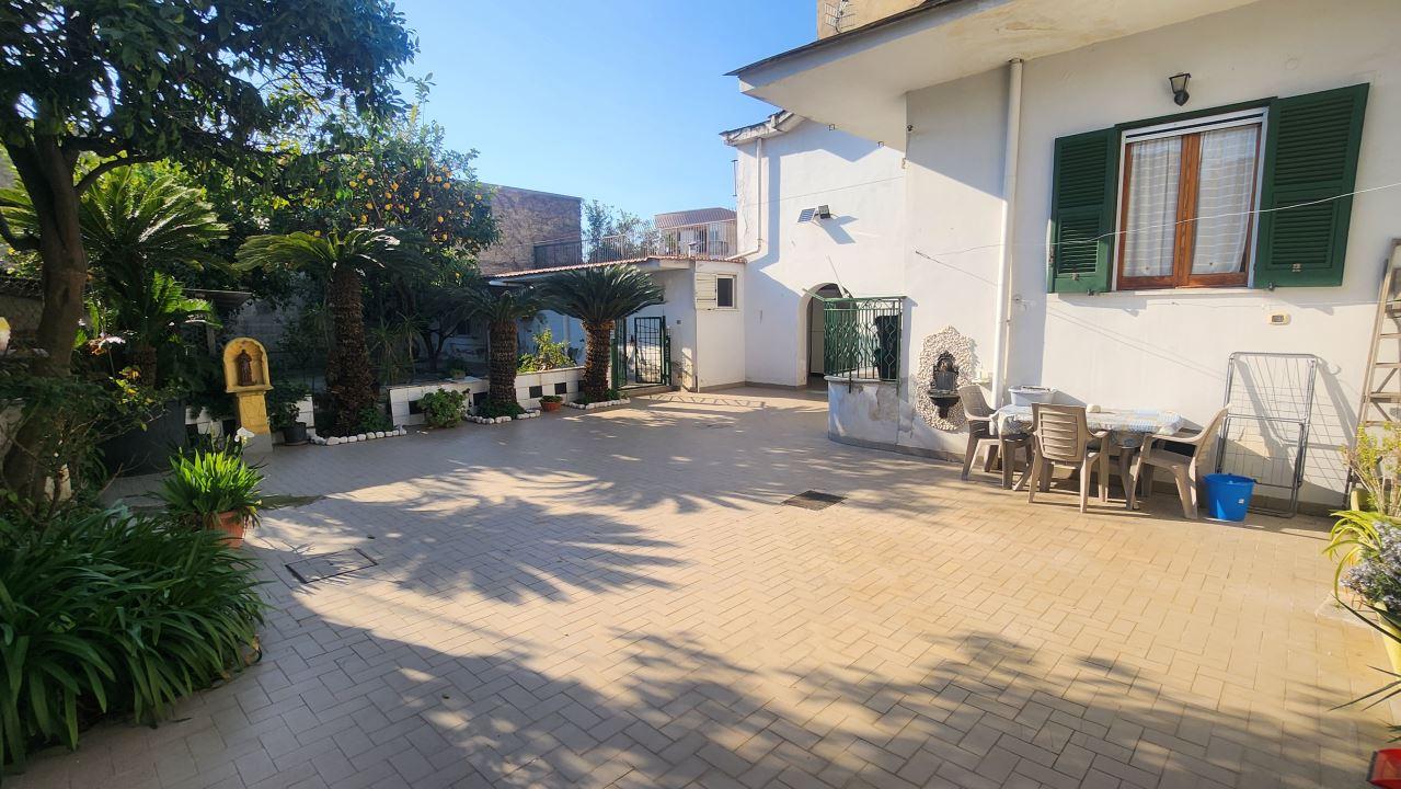 Vendita Trivani, Cardito foto