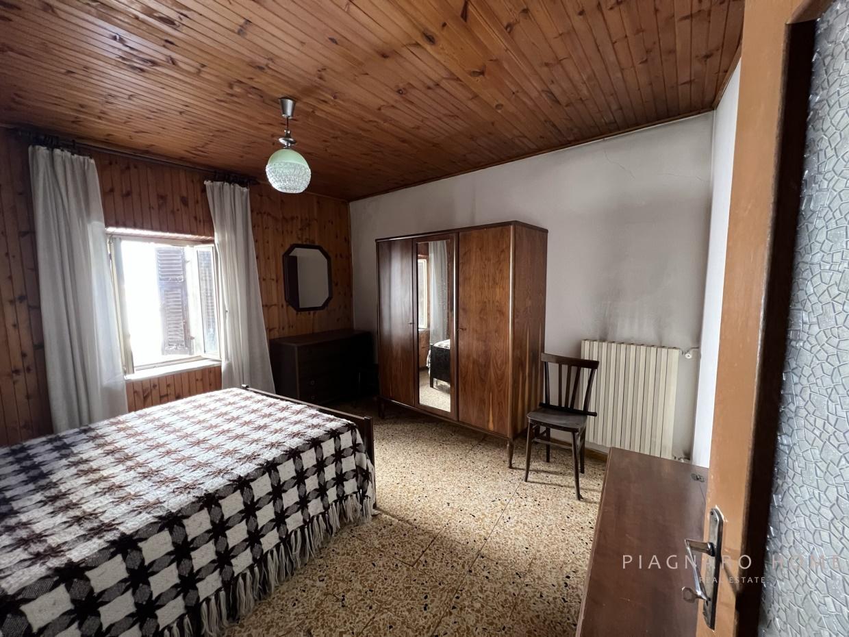 Vendita Quadrivani, Zeri foto