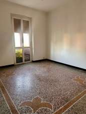 Vendita Esavani, Genova Vendita Esavani, Genova