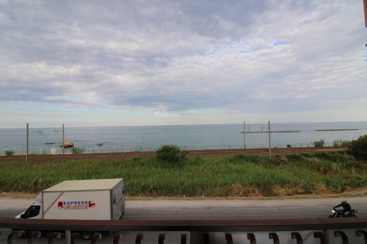 Sale Appartamento, Grottammare foto