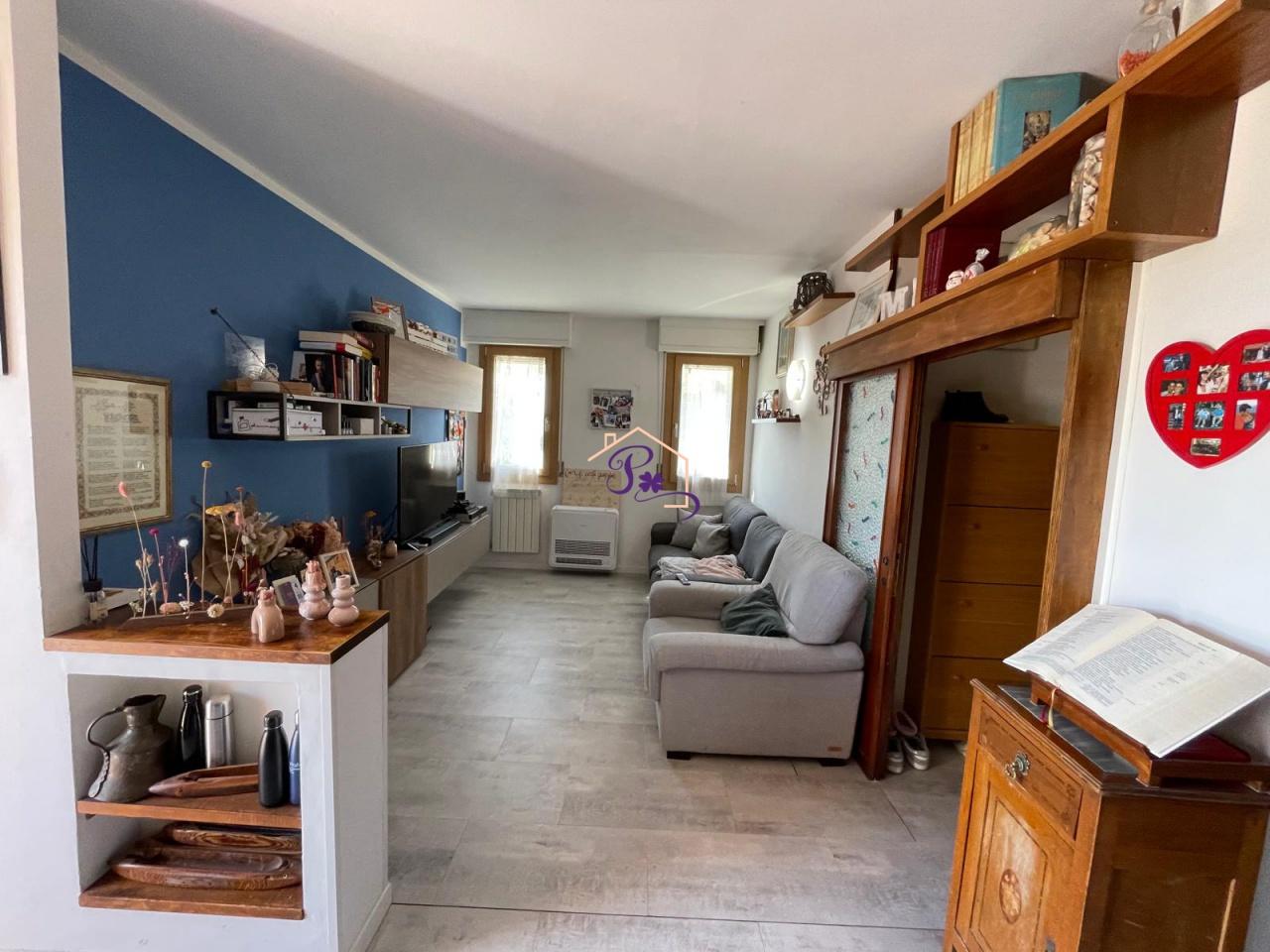 Vendita Pentavani, Prato foto