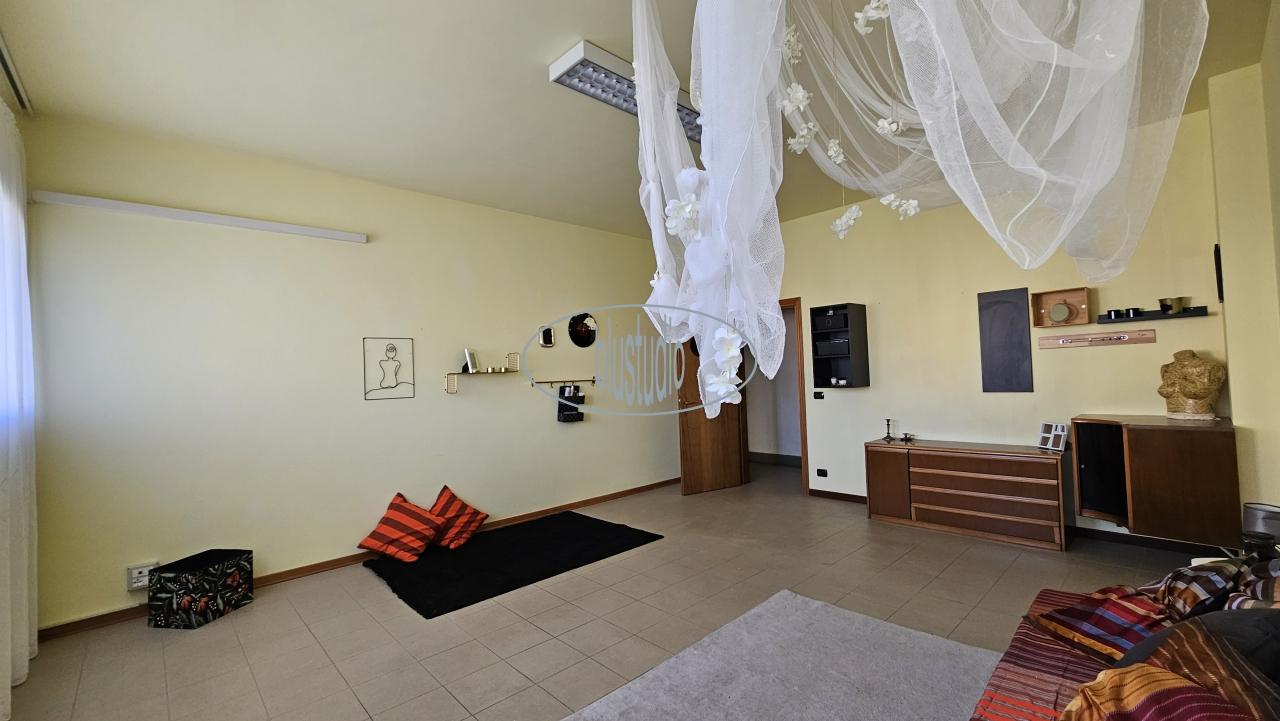 Vendita Bivani, Reggello foto