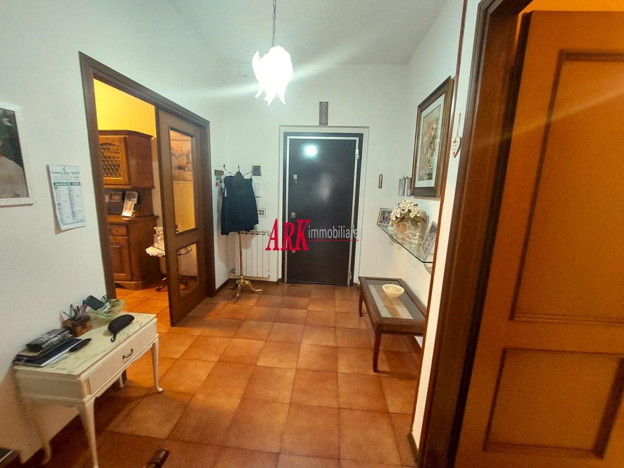 Vendita Quadrivani, Lastra a Signa foto