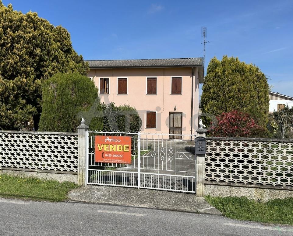 Vendita Eptavani, Rovigo foto