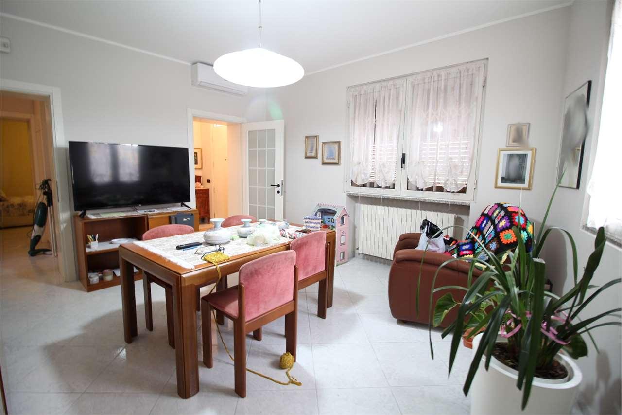 Vendita vendita, Montelabbate foto