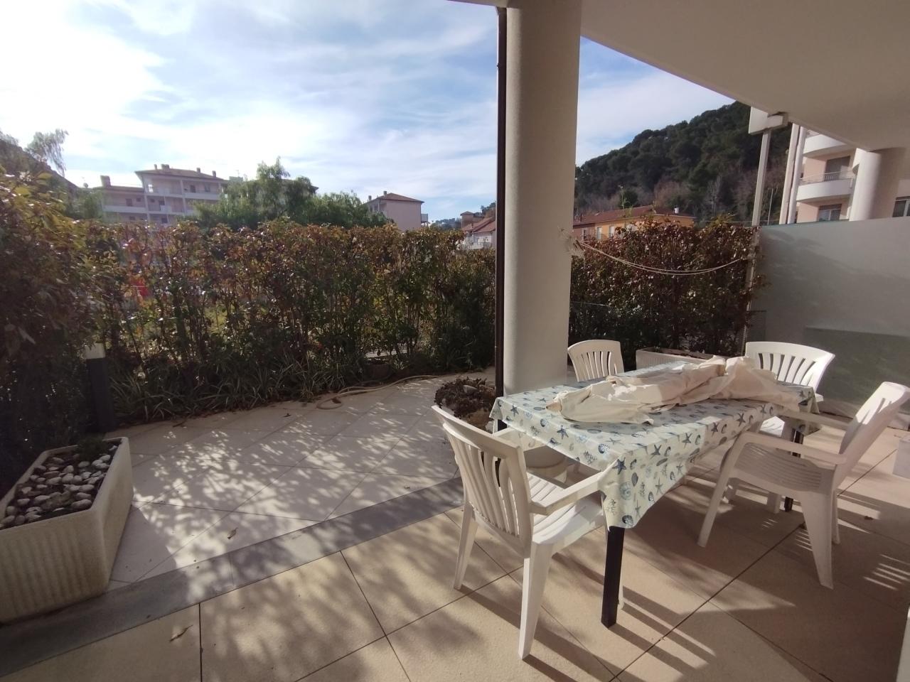 Vendita Bivani, Andora foto