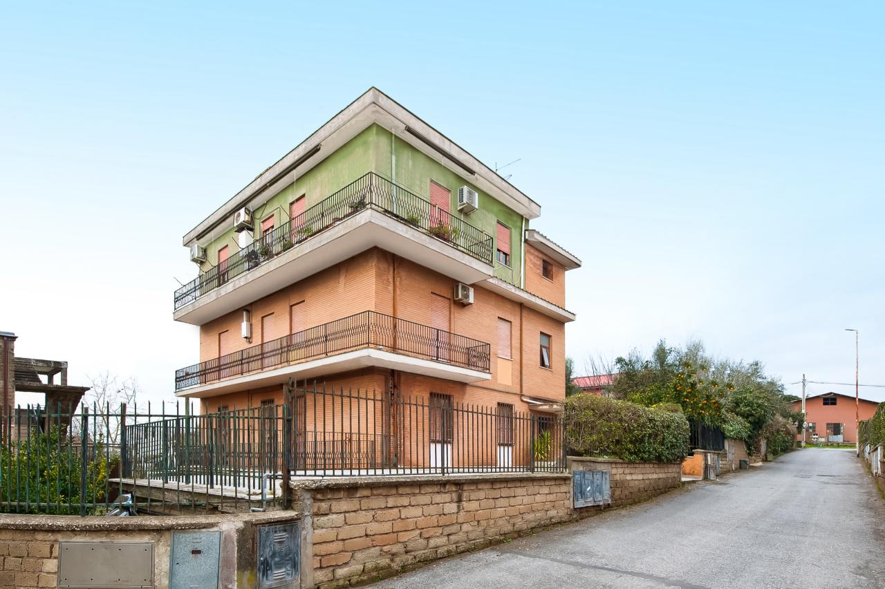 Vendita Pentavani, Roma foto