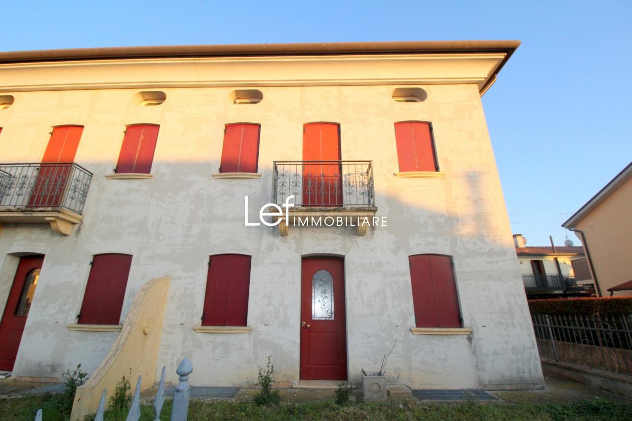 Vendita Pentavani, Povegliano foto