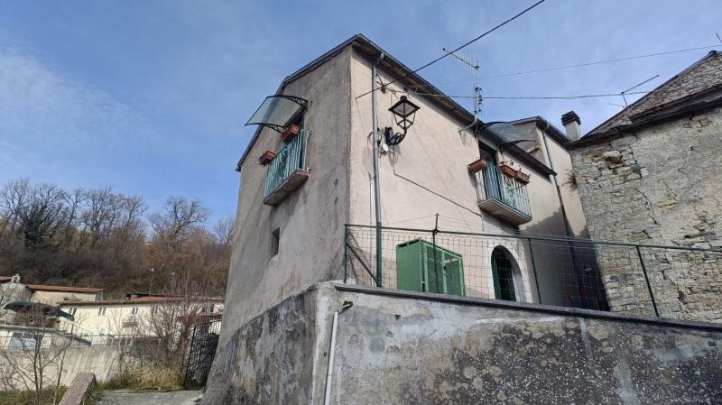 Vendita Casa indipendente, Castelpizzuto foto