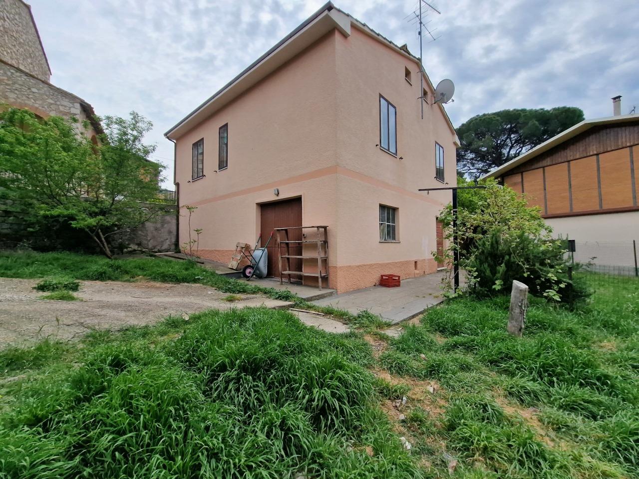 Vendita Esavani, Lugnano in Teverina foto