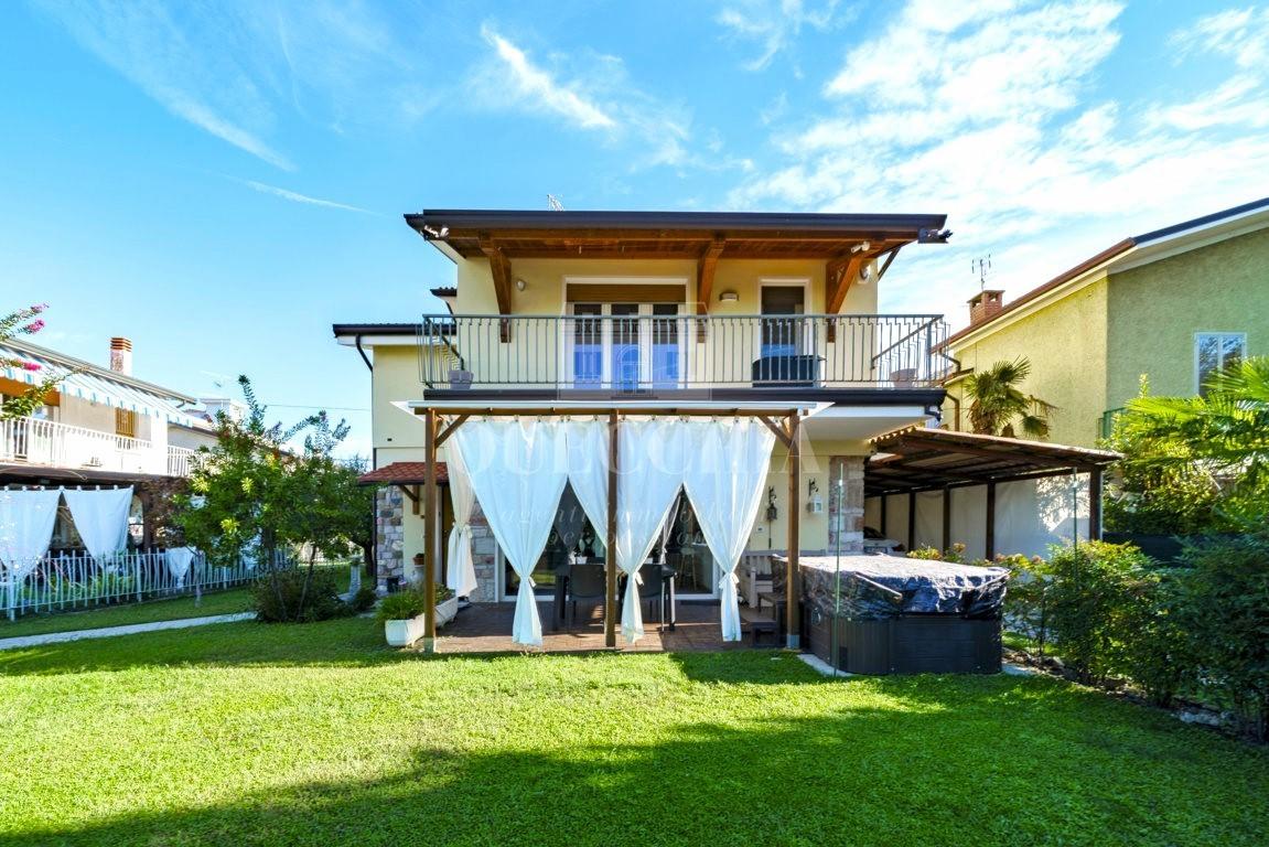 Vendita Esavani, Peschiera del Garda foto