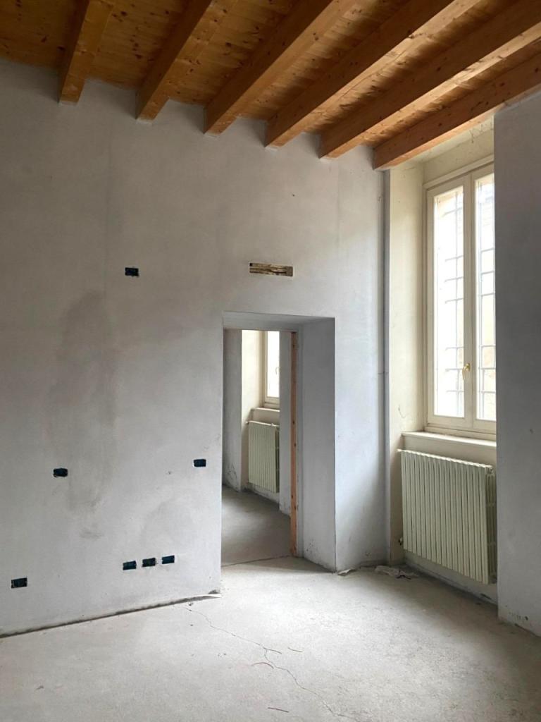 Vendita Trivani, Chiari foto
