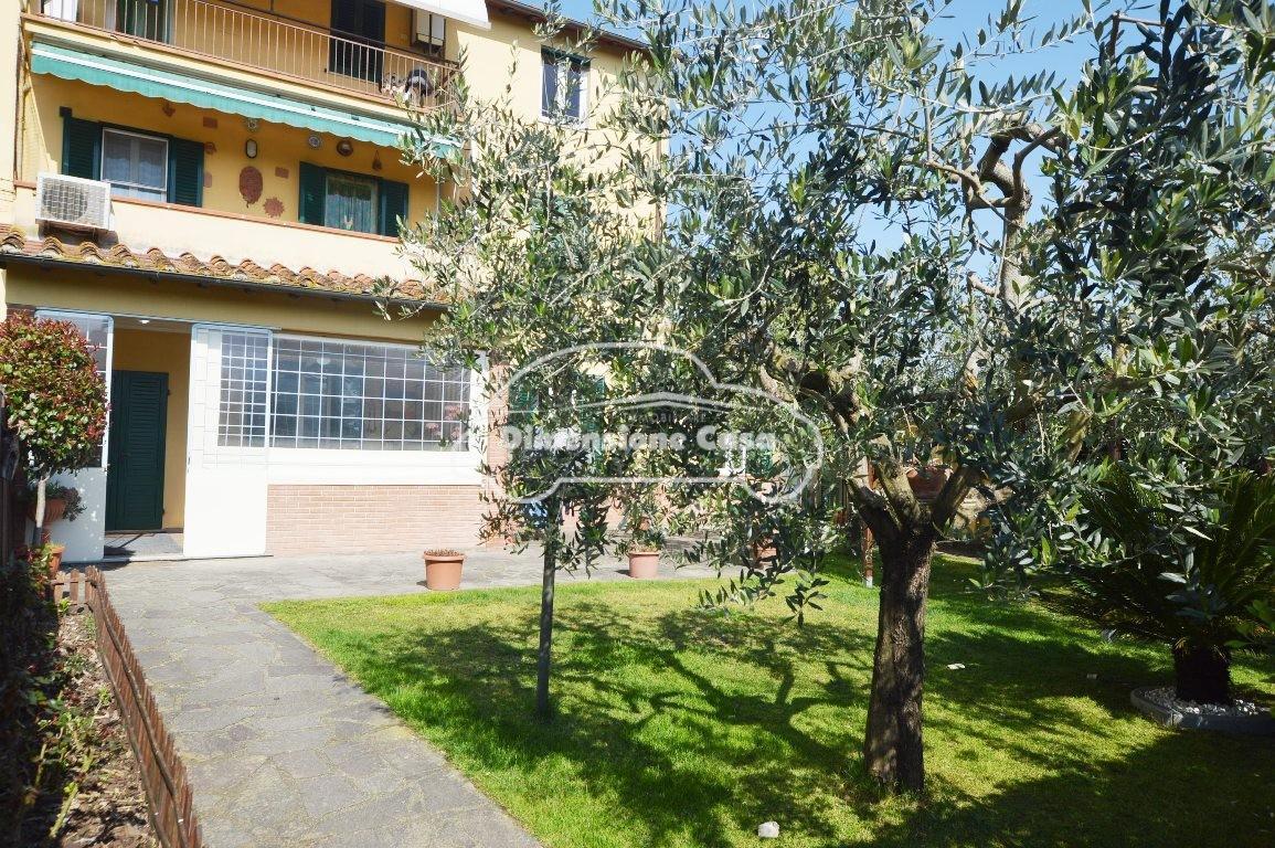 Vendita Appartamento, Lucca foto