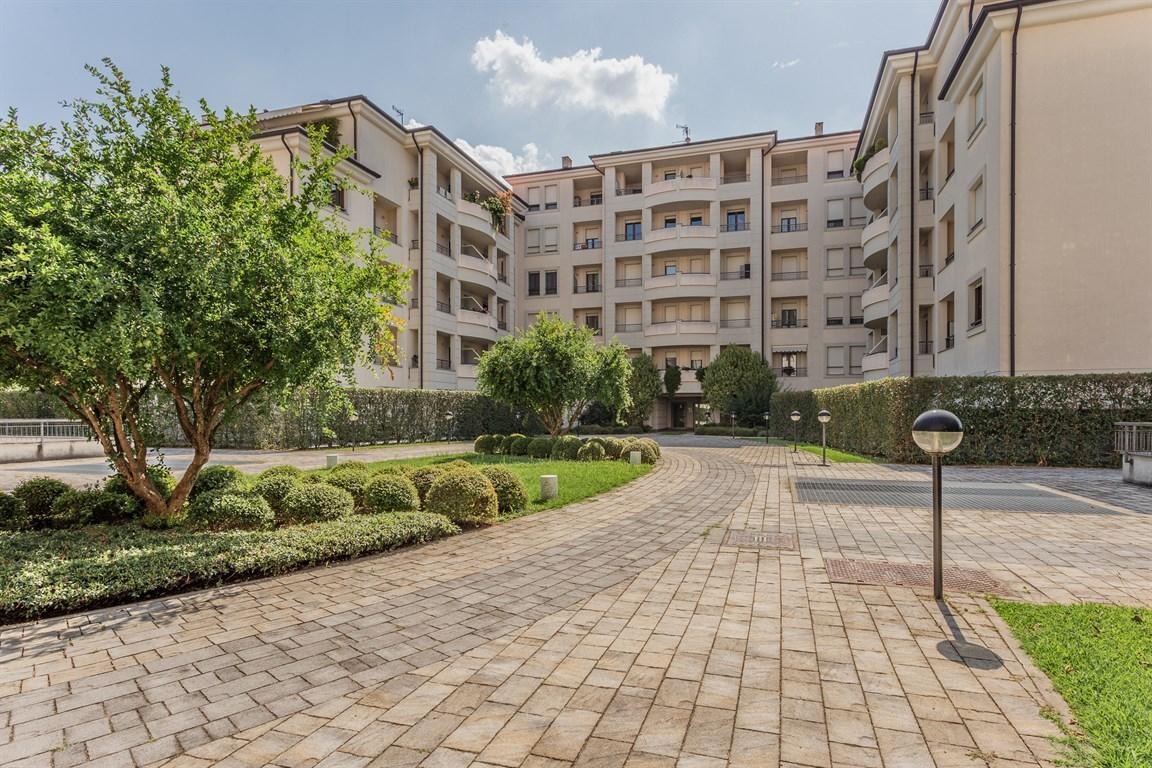 Vendita Box, Villa Cortese foto