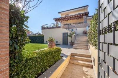 Affitto Villa a schiera, Roma foto