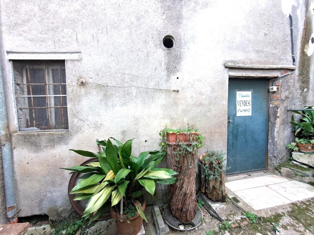 Vendita Monovano, Amelia foto