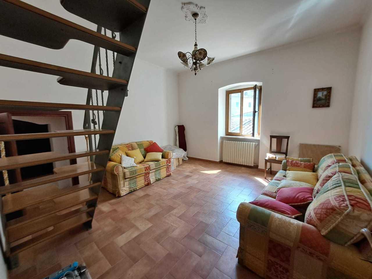 Vendita Pentavani, Amelia foto