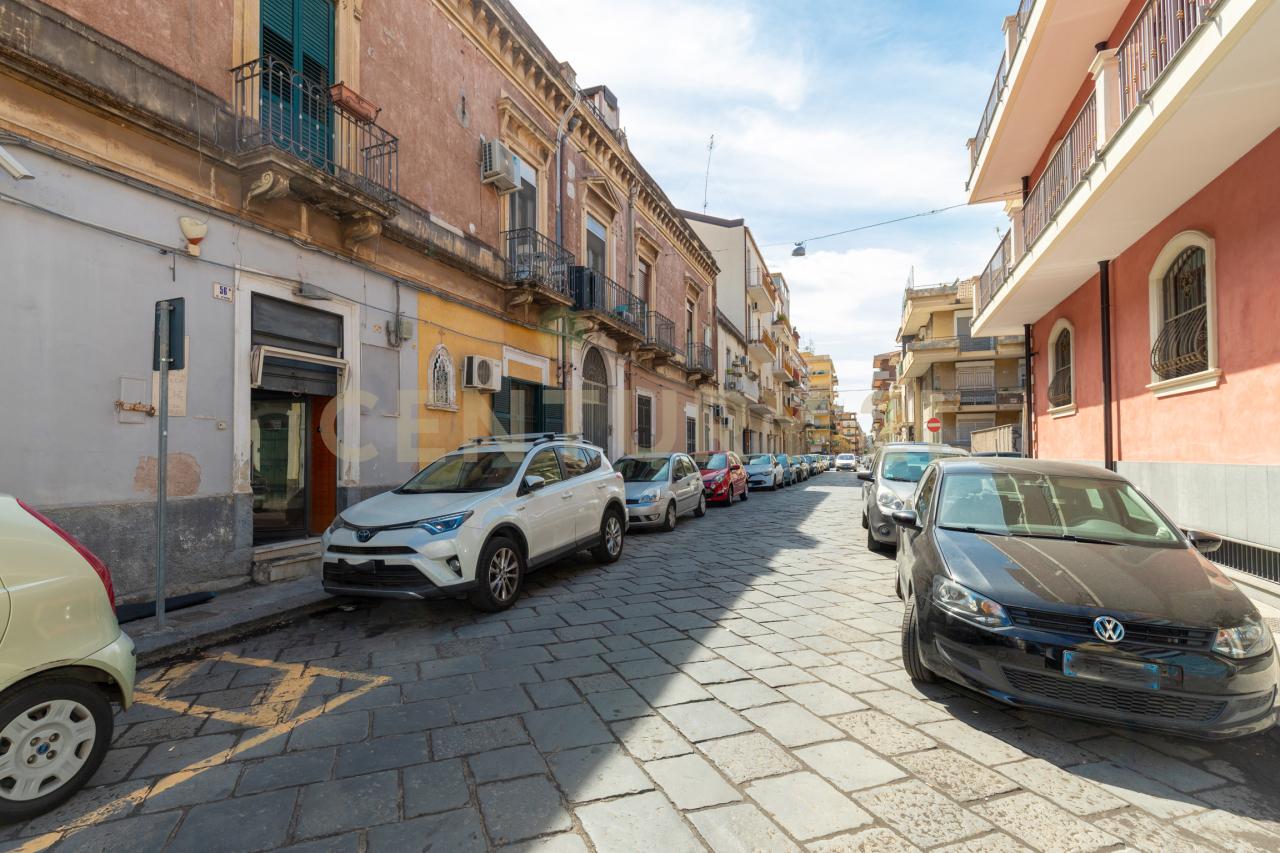 Vendita Trivani, Catania foto
