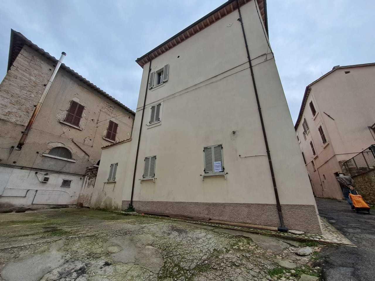 Vendita Quadrivani, Amelia foto