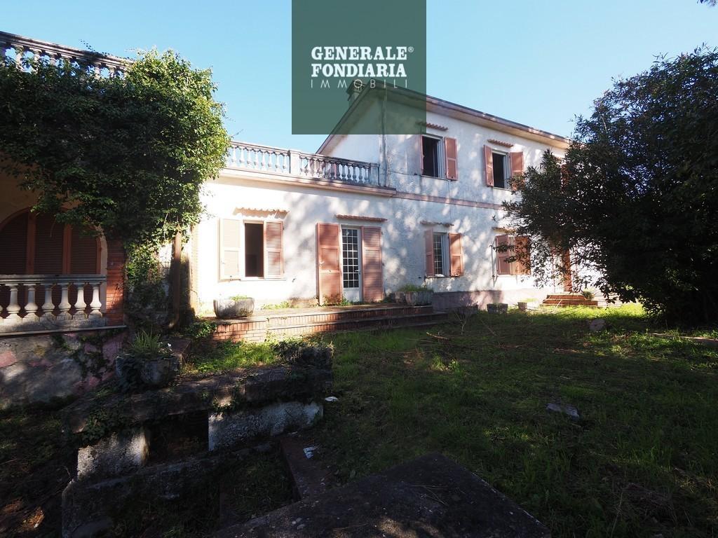 Vendita Villa, Bolano foto
