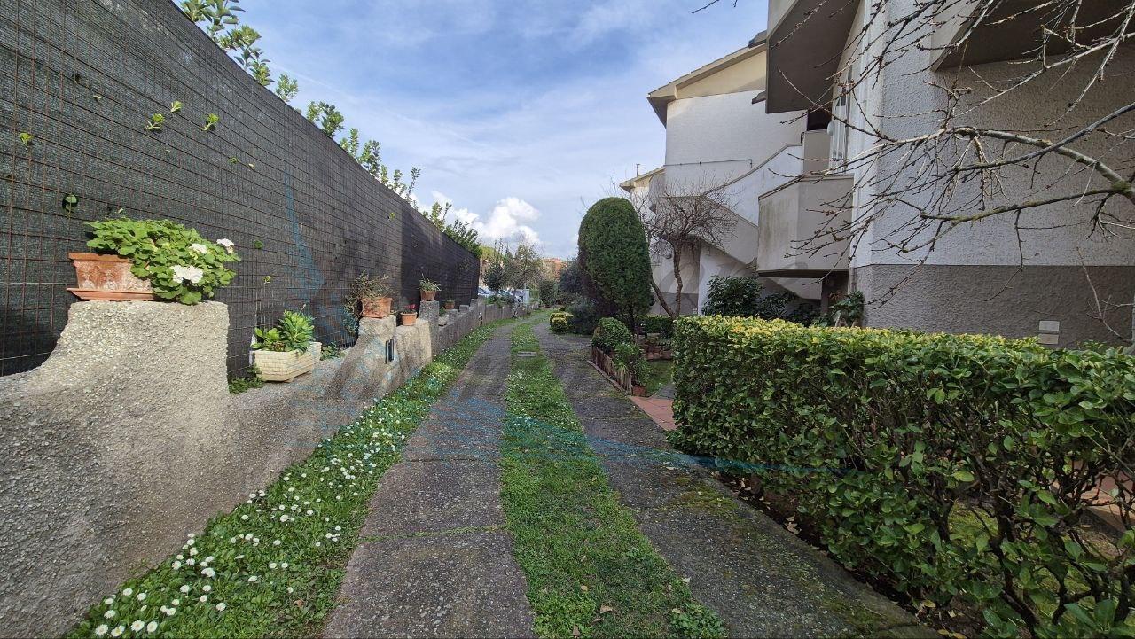 Vendita Quadrivani, Rosignano Marittimo foto
