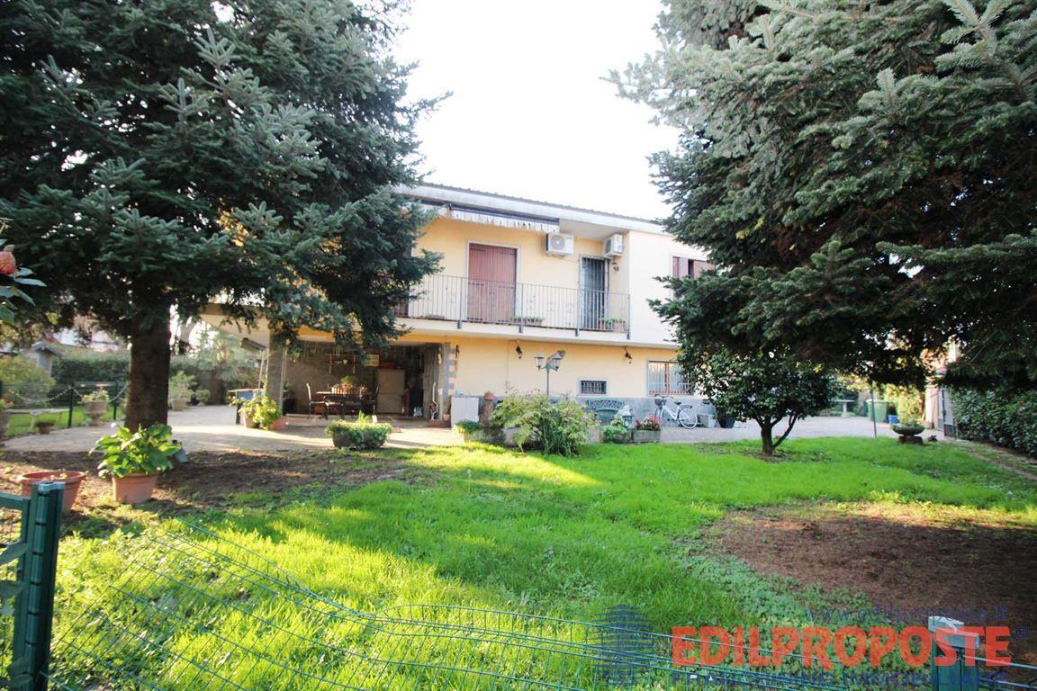 Vendita Villa, Cogliate foto