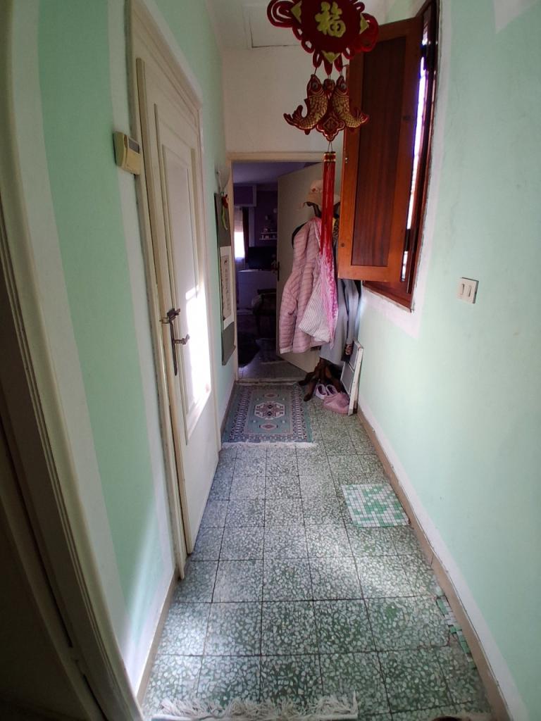 Vendita Esavani, Lucca foto