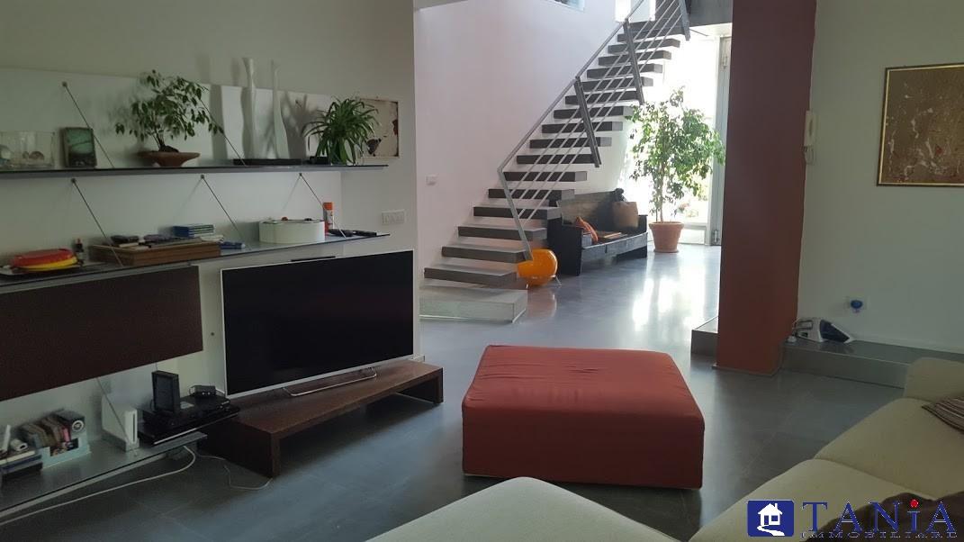 Vendita Esavani, Carrara foto
