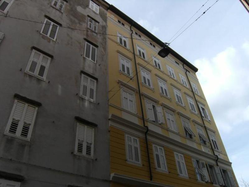 Vendita Trivani, Trieste foto