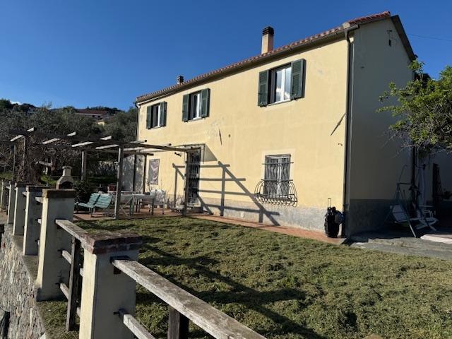 Vendita Appartamento, Spotorno foto