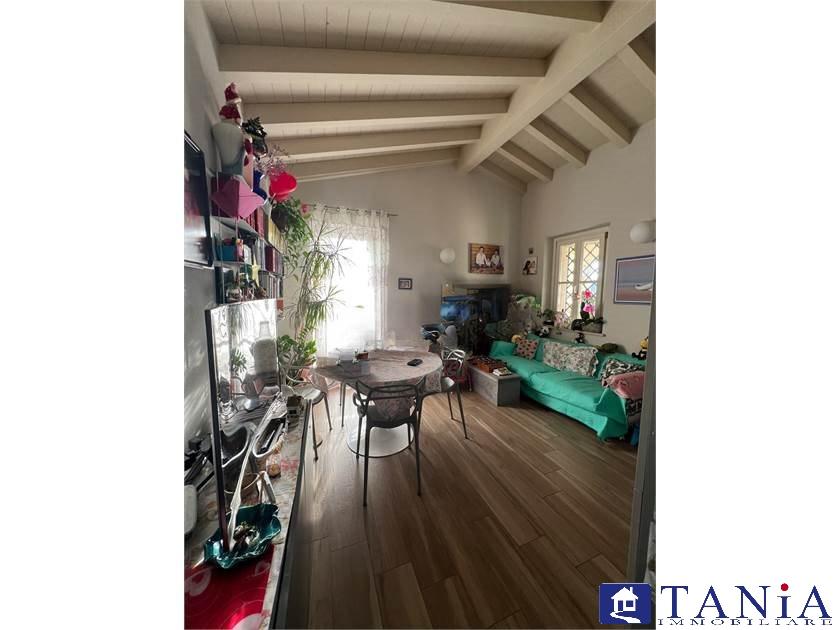 appartamento in vendita a Carrara in zona Marina di Carrara