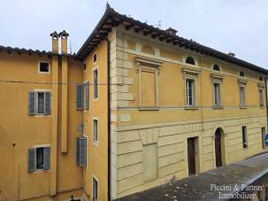 Vendita Pentavani, Chiusi Vendita Pentavani, Chiusi