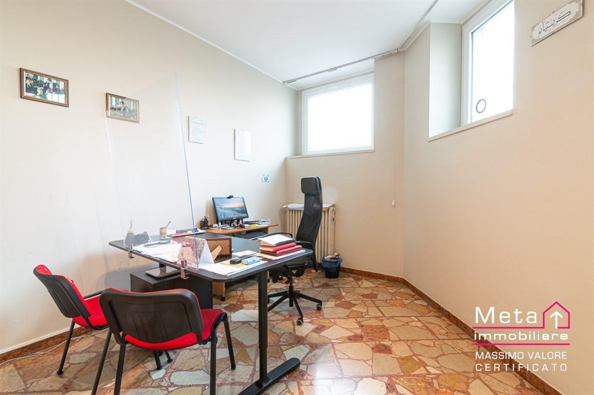 Affitto Ufficio, Milano foto