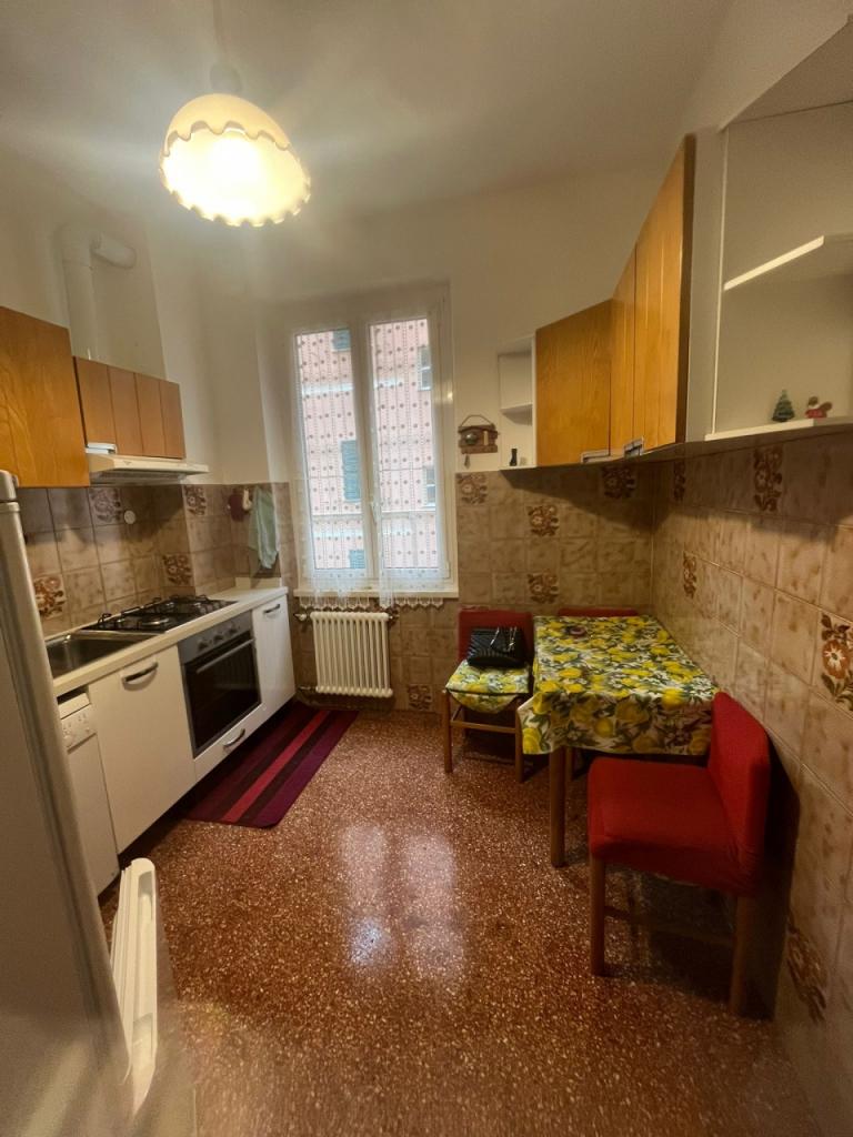 Vendita Pentavani, Genova foto