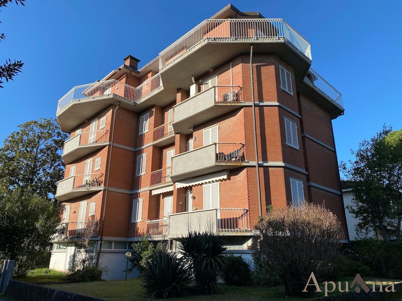 Vendita Appartamento, Massa foto