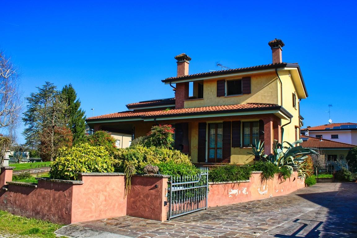 Vendita Villa, Piubega foto