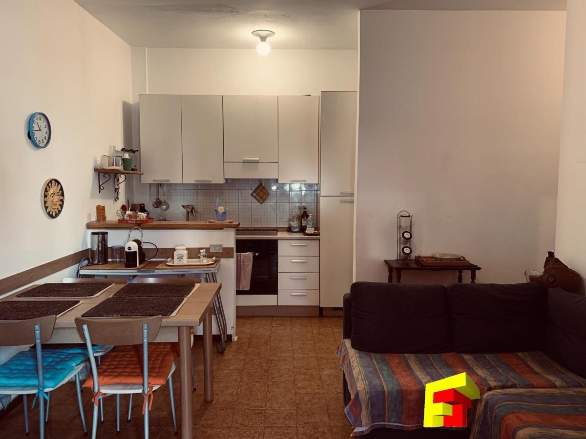 Vendita Trivani, Moggio foto