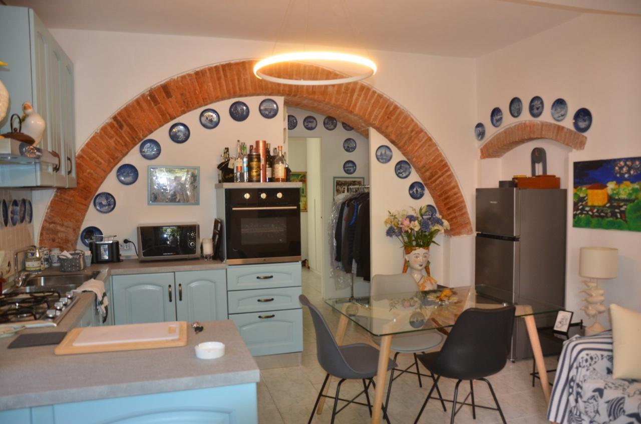 Vendita Trivani, Seravezza foto