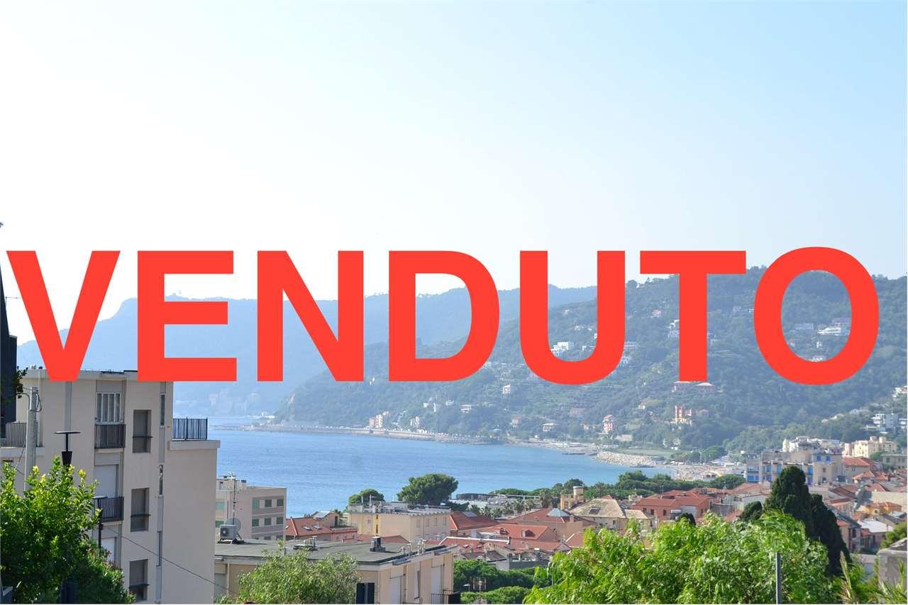 Vendita vendita, Spotorno foto