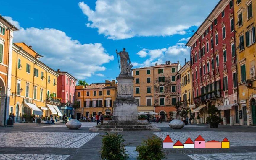 Vendita Bivani, Carrara foto