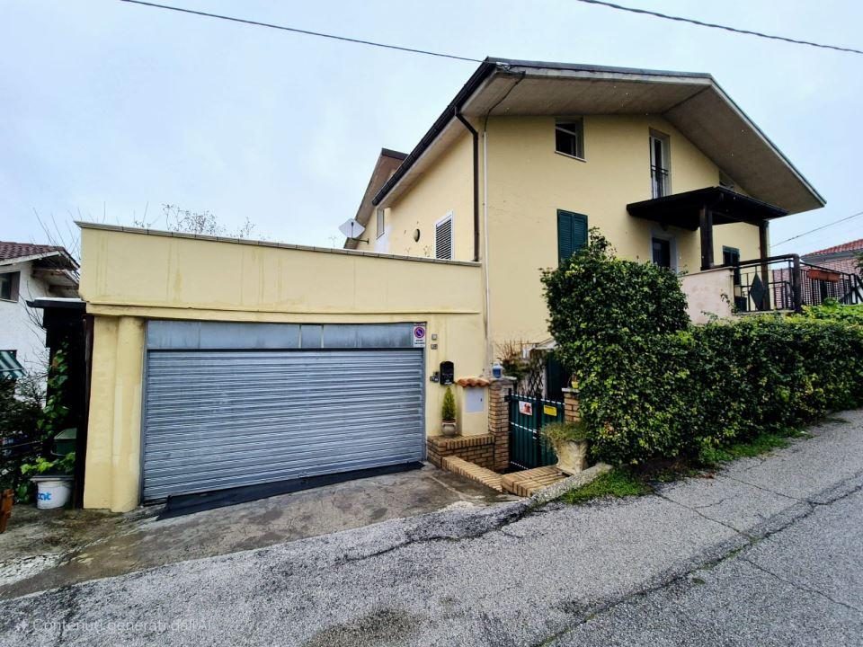 Vendita Multivani, Casalincontrada foto