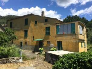 Vendita Multivani, Castiglione Chiavarese Vendita Multivani, Castiglione Chiavarese